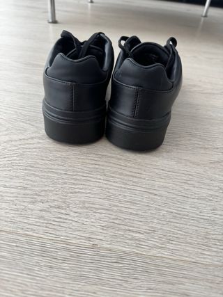 Zapatillas negras