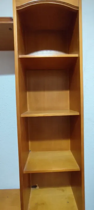 Mueble de salón de madera