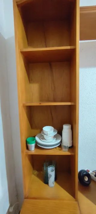 Mueble de salón de madera