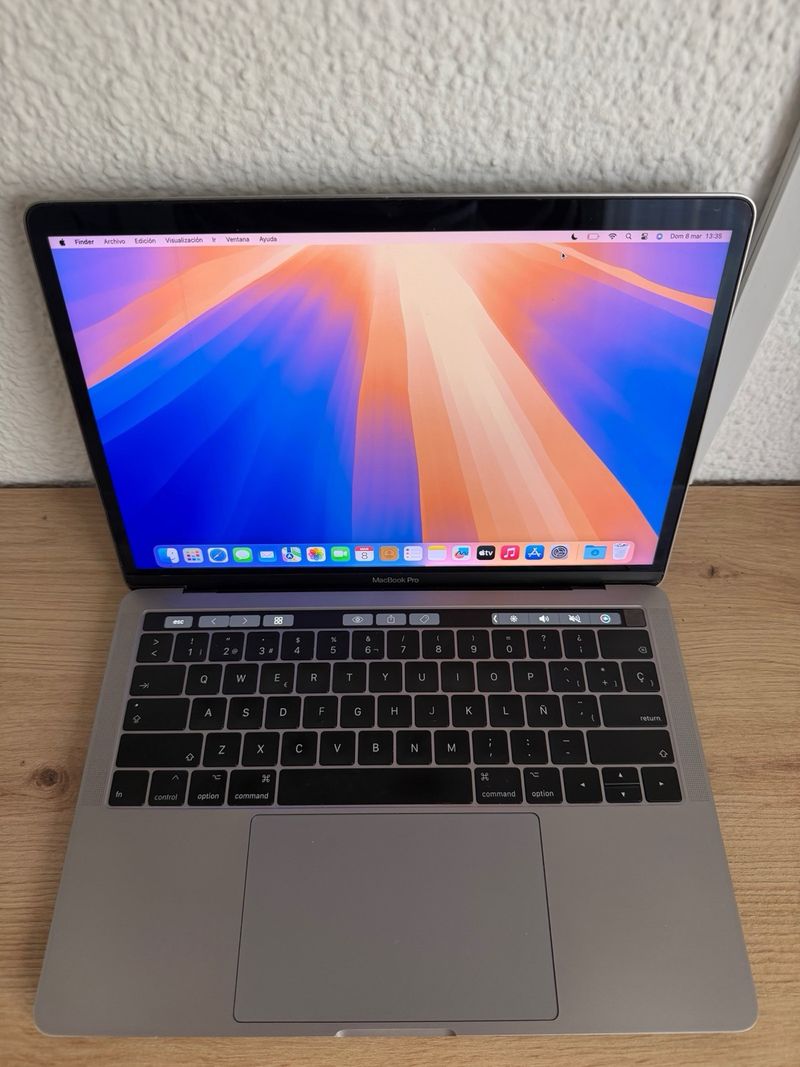 MacBook Pro 13” 2018 Intel Core i7 | 16GB RAM afbeelding 6