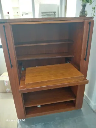 Mueble aparador, TV, trabajo multifunción  madera