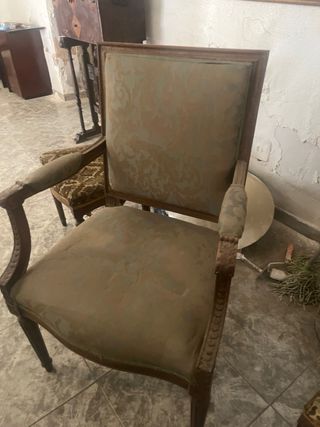 Mesa de despacho antigua de madera