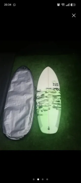 Tabla de Surf Full&Cas TriQuad + funda + quillas