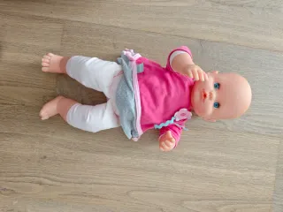 Muñeca Nenuco Abrazitos