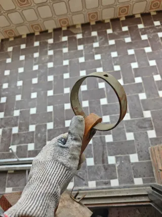 Jamonero madera y metal clásico