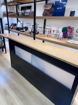 Mostrador Tienda Madera
