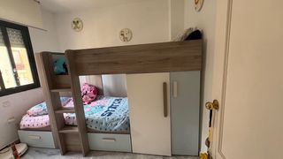 Cama tren con armario y cajones