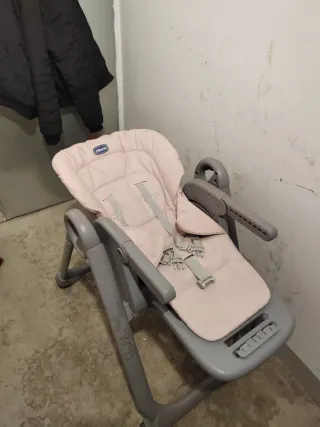 Trona Chicco color rosa