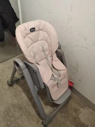 Trona Chicco color rosa