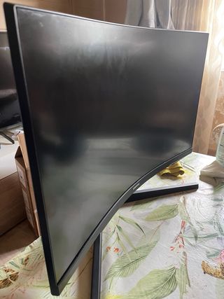 Monitor Samsung Odyssey G5 Curvo