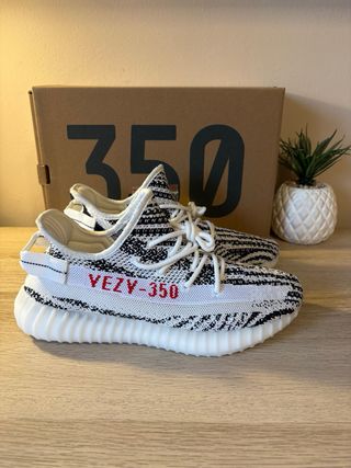 Adidas Yeezy 350 V2 Zebra