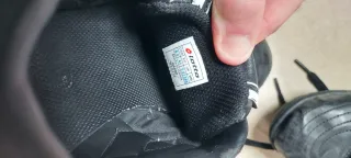 Scarpe calcetto Lotto nere