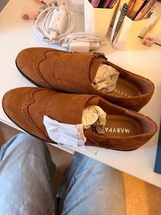 Mocasines marrones con hebilla