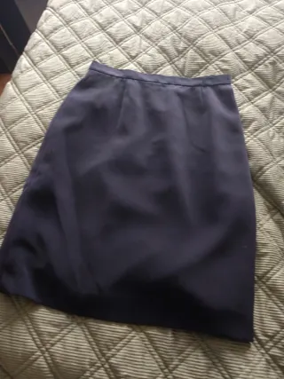 Falda azul marino vestir