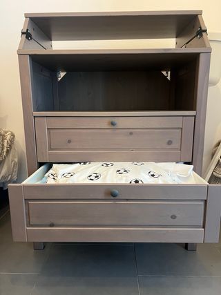 Cambiador madera con cajones