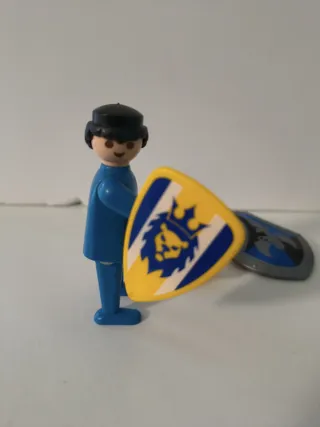 3 Escudos Playmobil