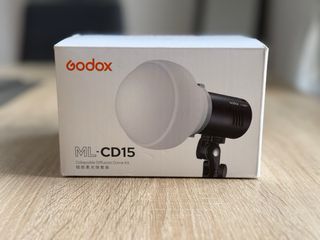 Godox AD200Pro + Accesorios