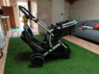 Carrito de bebé doble Hauck