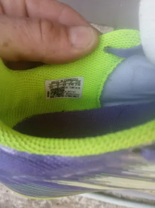 Botas Fútbol Niño Talla 34 Morado/Verde