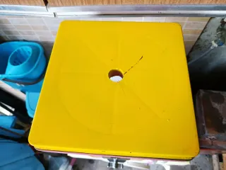 Máquina expendedora de bolas 1€