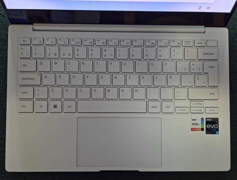 Samsung Galaxy Book2 Pro 13 OLED i7 16GB 512GB ESP afbeelding 4