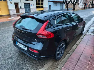 Volvo V40 T4 Momentum