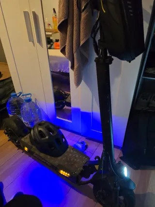 Patinete Smart Giro con componentes nuevos porviaj