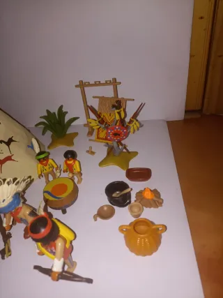 Playmobil Indios con Tipi