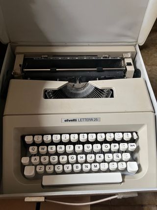 Olivetti Lettera 25 Máquina de Escribir