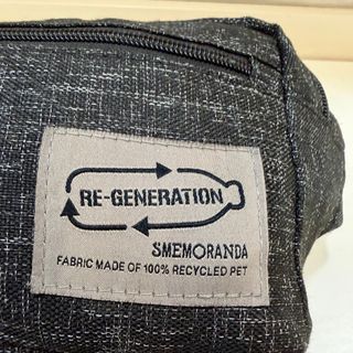 Riñonera Smemoranda Re-generation!