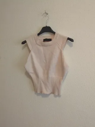 Top Zara beige talla S