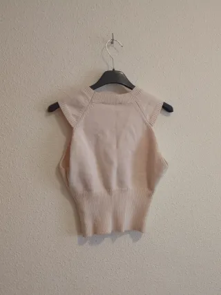 Top Zara beige talla S