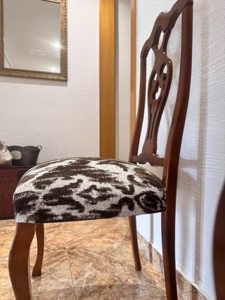 Mesa comedor + 6 sillas madera