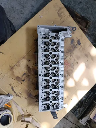 Culata de motor BMW N57D30B 313cv