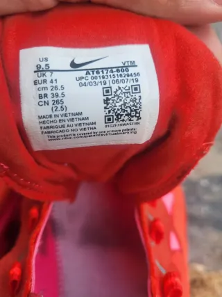Nike Air Max 270 React "Mystic Red"