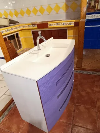 Mueble de baño Fiora azul y plata