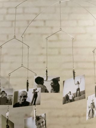 Kikkerland Photo Mobile para 10 fotos