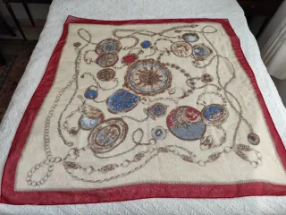 Pañuelo Hermes Vintage Grande Cuadrado.