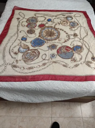 Pañuelo Hermes Vintage Grande Cuadrado.