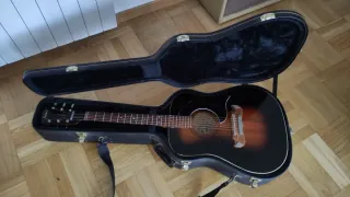 Guitarra Framus Texan Vintage con funda dura