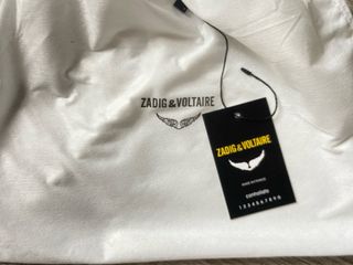 Bolso Zadig & Voltaire negro con detalles plateado