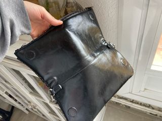 Bolso Zadig & Voltaire negro con detalles plateado