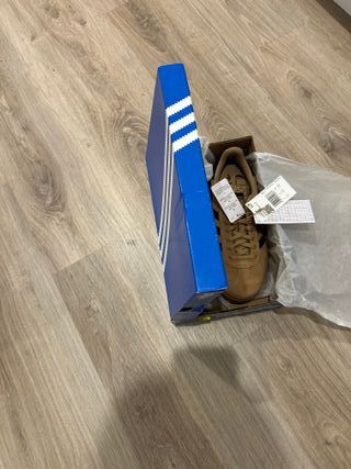 Adidas Gazelle Beige/Marrón Talla 38 Nuevas