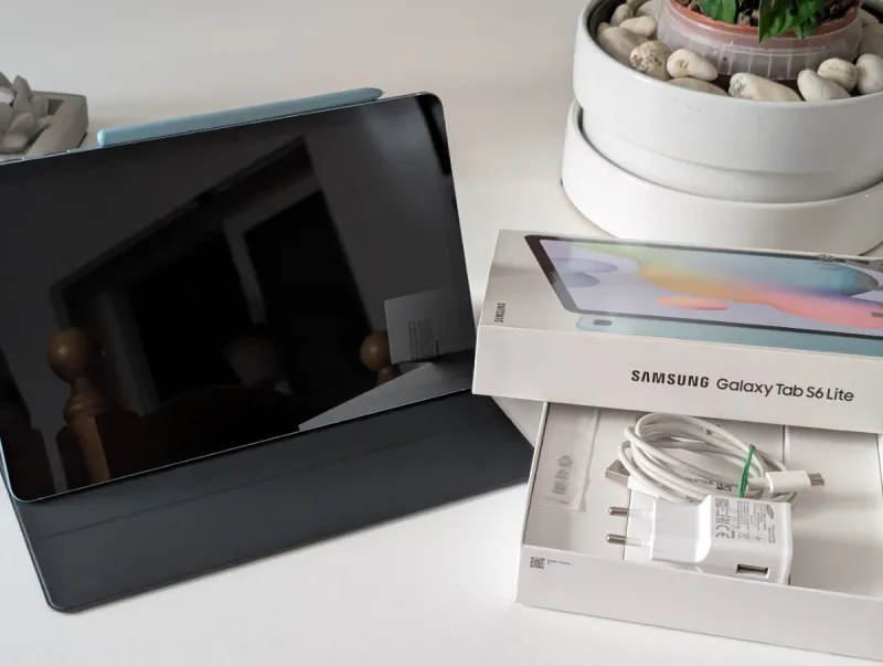 Samsung Galaxy Tab S6 Lite 64GB + S Pen + Funda