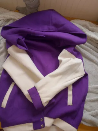 Chaqueta Morada y Blanca Mujer