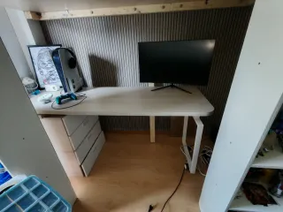 Escritorio con Cajonera Beige y Blanca