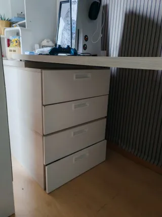 Escritorio con Cajonera Beige y Blanca