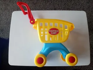 Carrito de compra infantil con accesorios
