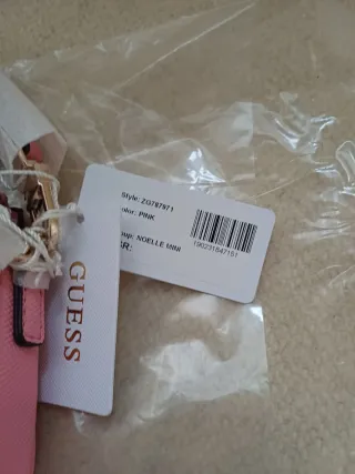 Bolso Guess Noelle Bandolera Rosa Dorado