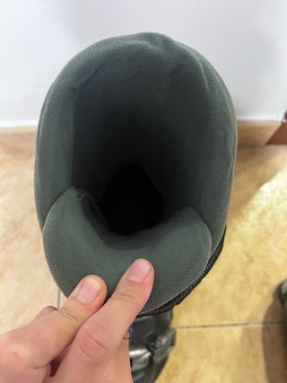 Botas de esquí Salomon.